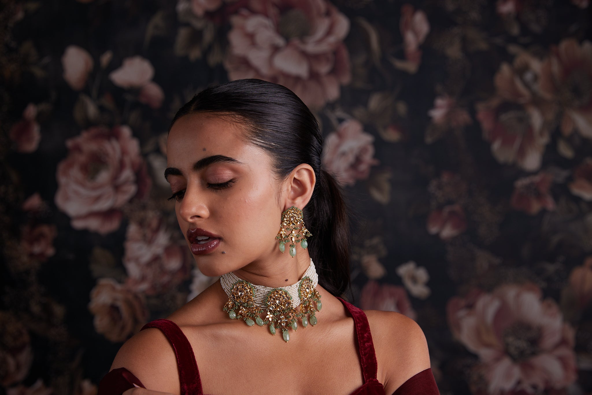 Vilandi Choker with Russian Stone