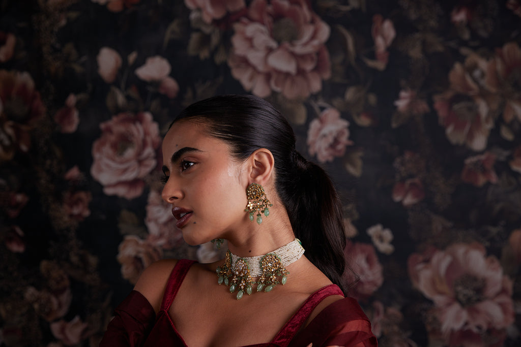 Vilandi Choker with Russian Stone