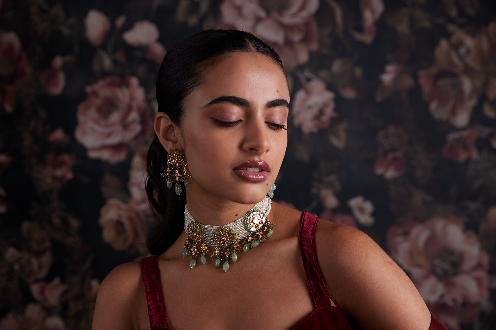 Vilandi Choker with Russian Stone